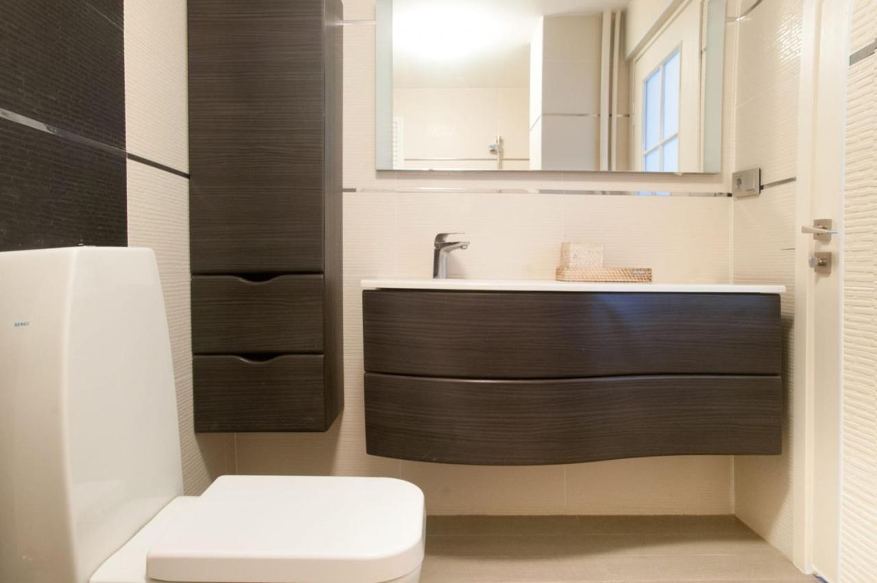 Central And Vibrant Flat With Balcony In Besiktas Istanbul Exterior foto